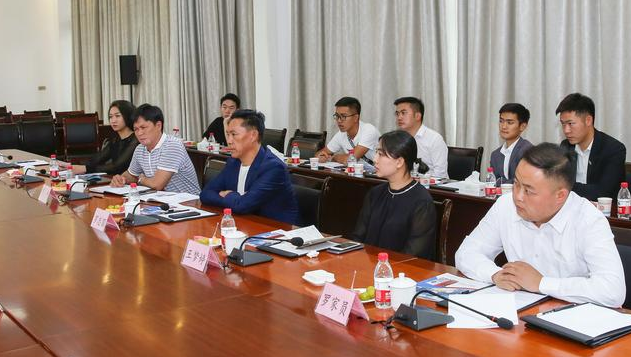 壓縮空氣組合式干燥機(jī)，壓縮空氣干燥機(jī)，冷凍式干燥機(jī)，吸干機(jī)，精密過濾器，吸附式干燥機(jī)