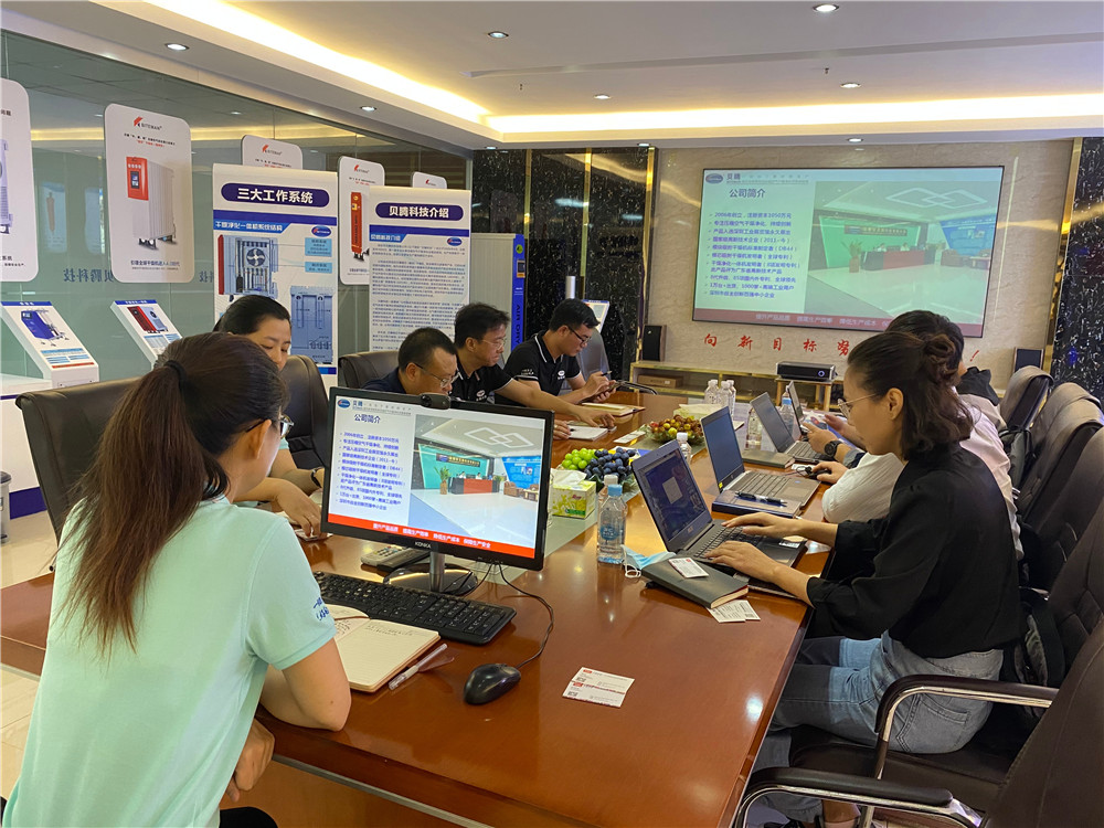 壓縮空氣組合式干燥機(jī)，壓縮空氣干燥機(jī)，冷凍式干燥機(jī)，吸干機(jī)，精密過濾器，吸附式干燥機(jī)