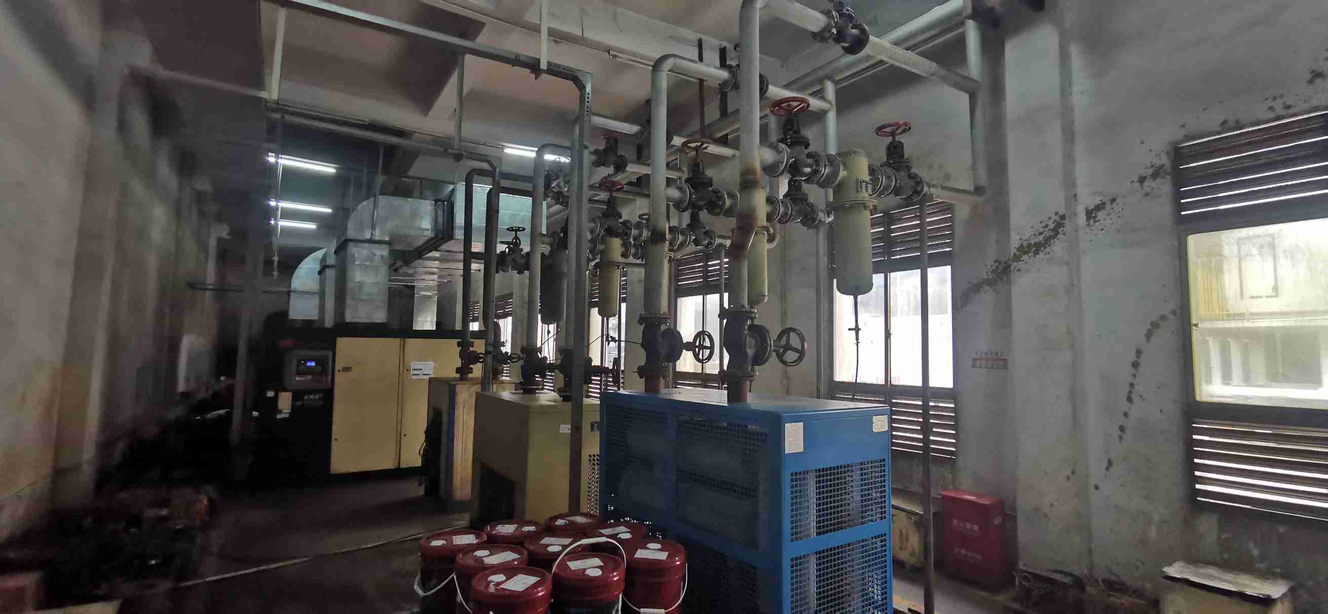 壓縮空氣組合式干燥機(jī)，壓縮空氣干燥機(jī)，冷凍式干燥機(jī)，吸干機(jī)，精密過濾器，吸附式干燥機(jī)